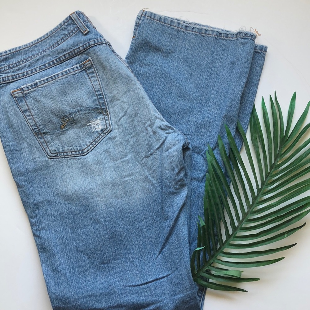 LUCKY BRAND Wonder Fit Custom Distressed Jeans